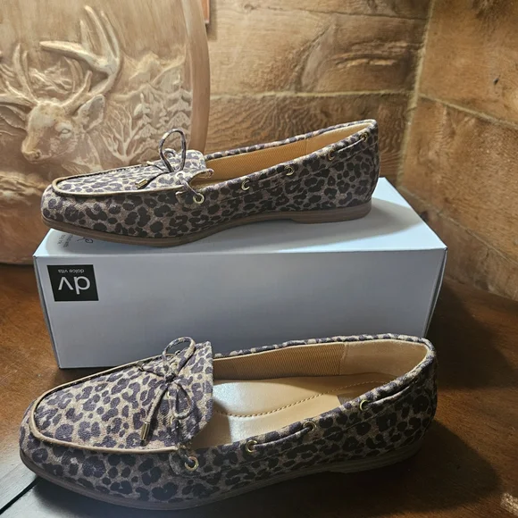 Dolce Vita Animal Print Loafers with Bow - Picture 2 of 8